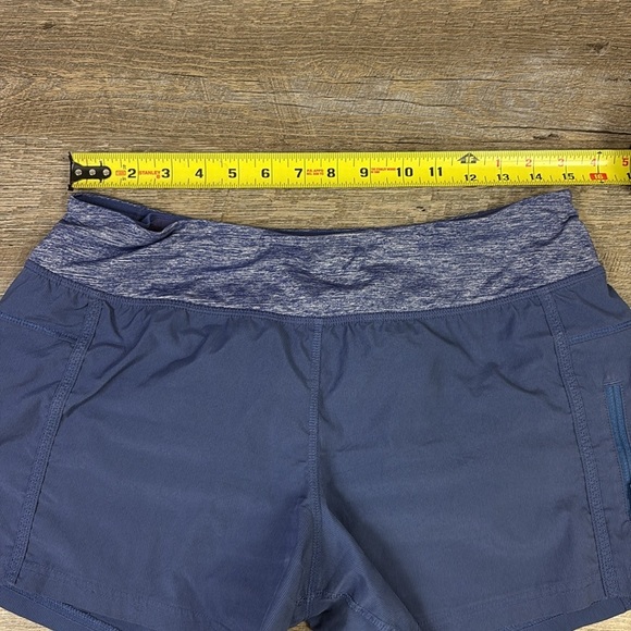 Lululemon Speed Up High Rise Lined 4” Shorts Size 8 - Picture 5 of 8